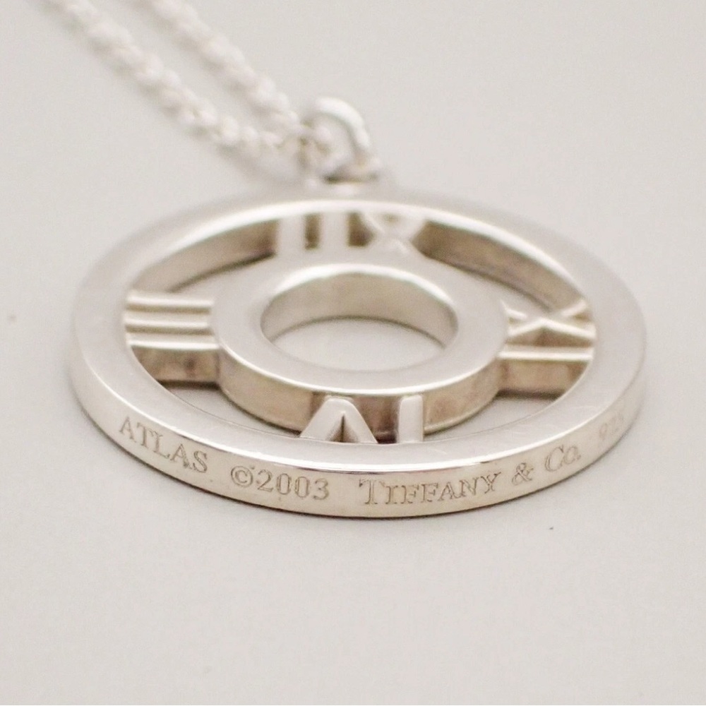 [Tiffany & Co.] Atlas Opan Medallion Clock Roman Numeral Chain Necklace Silver - Picture 11 of 16